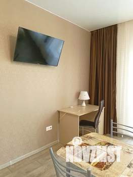 Студия квартира, посуточно, 35м2, 14/17 этаж