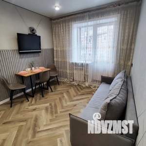 1-к квартира, посуточно, 36м2, 2/17 этаж