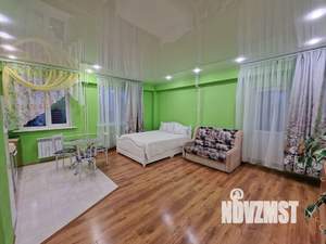 Студия квартира, посуточно, 42м2, 7/9 этаж