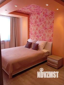 1-к квартира, посуточно, 69м2, 8/15 этаж