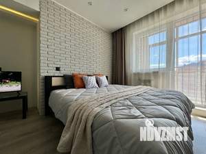 1-к квартира, посуточно, 40м2, 8/15 этаж