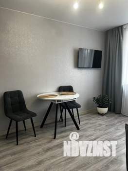 2-к квартира, посуточно, 40м2, 5/5 этаж