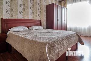 2-к квартира, посуточно, 60м2, 1/1 этаж