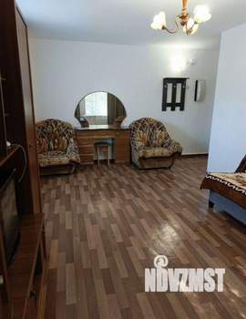 1-к квартира, на длительный срок, 353м2, 3/4 этаж