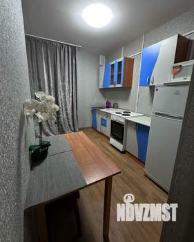 Студия квартира, посуточно, 36м2, 9/15 этаж