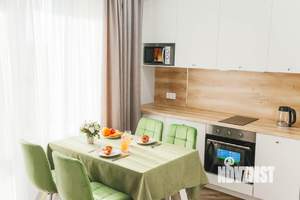 1-к квартира, посуточно, 40м2, 1/1 этаж