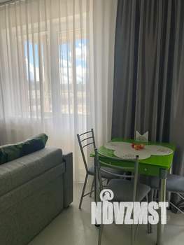 Студия квартира, посуточно, 33м2, 10/12 этаж