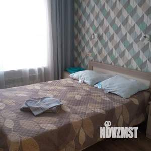 2-к квартира, посуточно, 45м2, 1/1 этаж