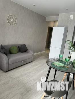 Студия квартира, посуточно, 31м2, 3/17 этаж