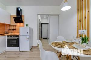 1-к квартира, посуточно, 35м2, 13/18 этаж
