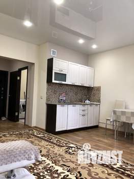 Студия квартира, на длительный срок, 42м2, 4/15 этаж