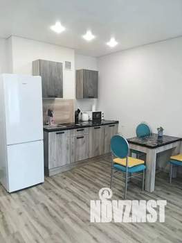 Студия квартира, посуточно, 35м2, 6/13 этаж