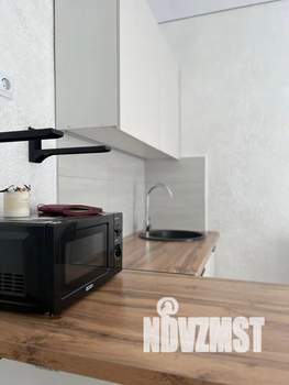 Студия квартира, посуточно, 14м2, 1/9 этаж