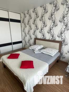 1-к квартира, посуточно, 47м2, 9/16 этаж