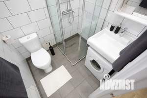 Студия квартира, посуточно, 18м2, 1/5 этаж