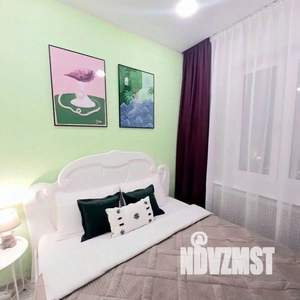 2-к квартира, посуточно, 40м2, 1/1 этаж