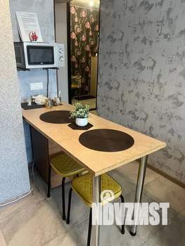 Студия квартира, посуточно, 32м2, 11/16 этаж