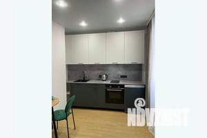 1-к квартира, посуточно, 42м2, 6/17 этаж