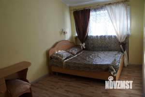 4-к квартира, на длительный срок, 158м2, 1/3 этаж