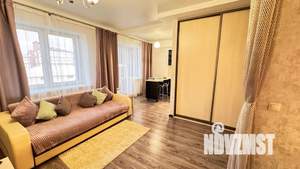 Студия квартира, посуточно, 40м2, 7/9 этаж