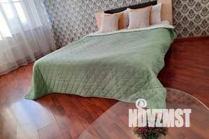 1-к квартира, посуточно, 43м2, 7/17 этаж