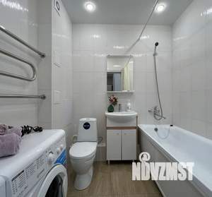 Студия квартира, посуточно, 50м2, 18/20 этаж