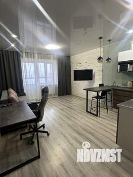 Студия квартира, посуточно, 40м2, 16/16 этаж