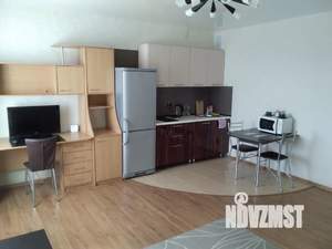 Студия квартира, посуточно, 35м2, 8/8 этаж