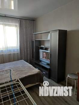 Студия квартира, посуточно, 35м2, 2/3 этаж