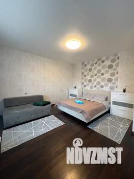 Студия квартира, посуточно, 40м2, 3/10 этаж