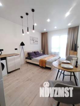 Студия квартира, посуточно, 35м2, 10/10 этаж