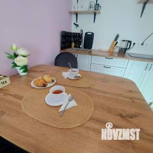 Студия квартира, посуточно, 30м2, 13/19 этаж