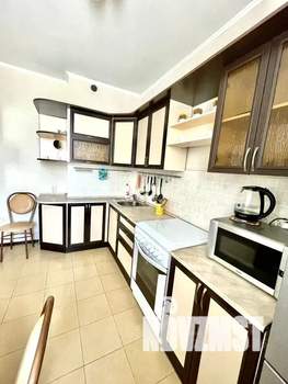 Студия квартира, посуточно, 33м2, 8/14 этаж