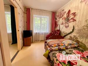1-к квартира, посуточно, 44м2, 1/5 этаж
