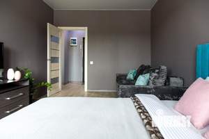 2-к квартира, посуточно, 60м2, 1/1 этаж