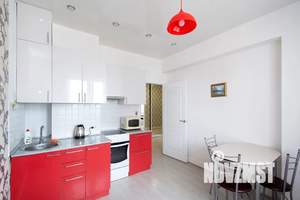1-к квартира, посуточно, 38м2, 4/16 этаж