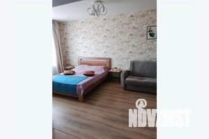 1-к квартира, посуточно, 37м2, 8/9 этаж