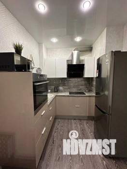 2-к квартира, посуточно, 50м2, 1/1 этаж