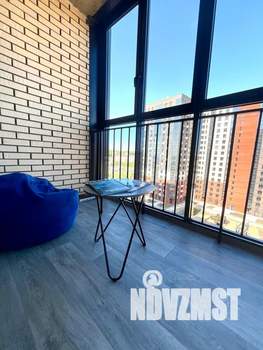 Студия квартира, посуточно, 42м2, 10/17 этаж