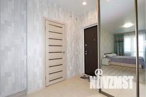 2-к квартира, посуточно, 40м2, 7/18 этаж