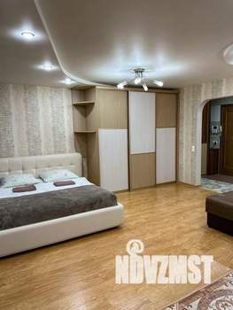 1-к квартира, посуточно, 46м2, 1/1 этаж