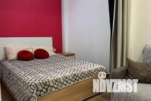 1-к квартира, посуточно, 53м2, 10/10 этаж