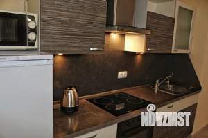 1-к квартира, посуточно, 50м2, 10/12 этаж