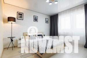 1-к квартира, посуточно, 39м2, 6/9 этаж