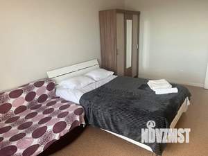 1-к квартира, посуточно, 40м2, 9/16 этаж