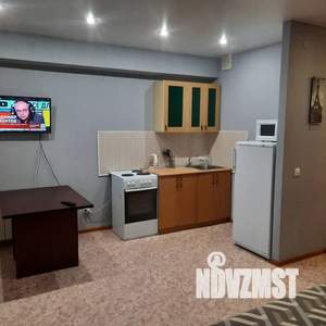 1-к квартира, посуточно, 37м2, 10/10 этаж