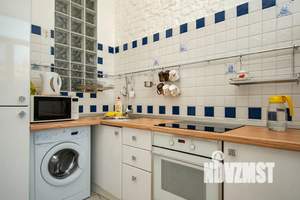 2-к квартира, посуточно, 63м2, 2/4 этаж