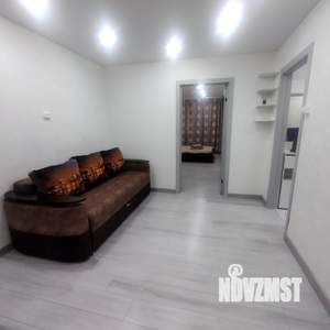 2-к квартира, посуточно, 45м2, 1/5 этаж