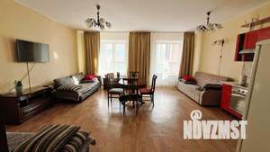 3-к квартира, посуточно, 79м2, 1/1 этаж