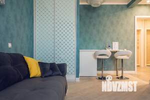 2-к квартира, посуточно, 47м2, 12/18 этаж